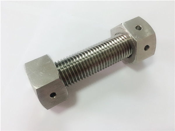 baja tahan karat 316 astm a193 b8m kandhang bolt nut / bolt