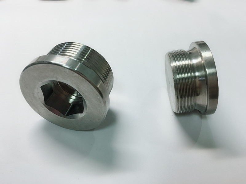 bolt dering stainless steel digawe kanthi cincin utama ss